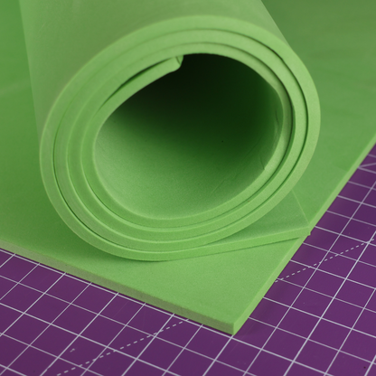 EVA foam 65 kg/m3, 5 mm zelená - 100x50 cm